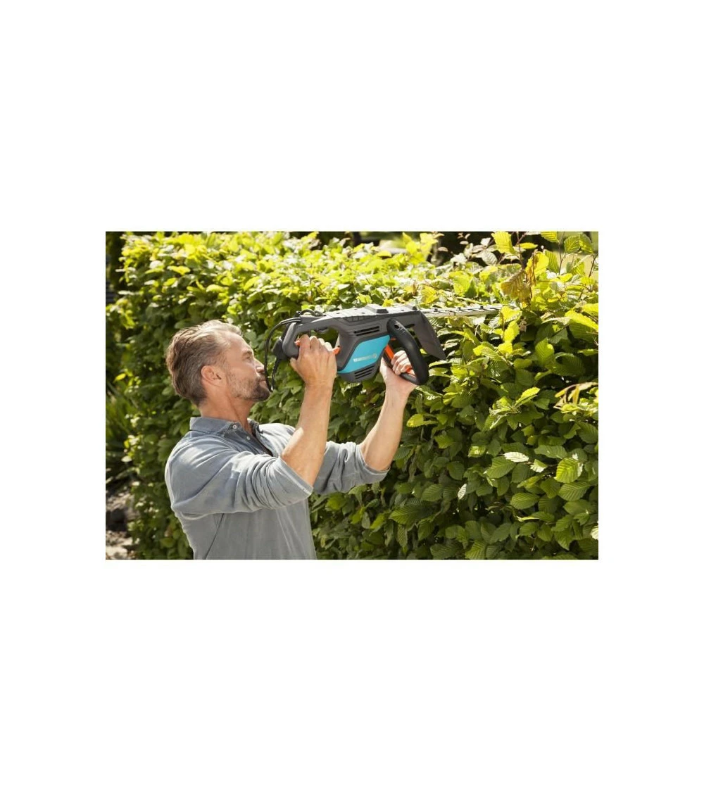 Gardena Taille-haies électrique Comfortcut 600/55 – 600w – Lame 55cm & Coupe ø27mm – Poignée Ergoline – Butée Protec 4 Gardena Taille-haies électrique Comfortcut 600/55 – 600w – Lame 55cm & Coupe ø27mm – Poignée Ergoline – Butée Protec – Image 4