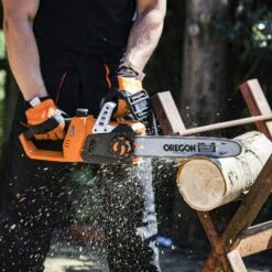 Yard Force - Tronçonneuse Sans-fil 40v Avec Guide-chaîne Oregon De 35cm, 2xbatterie Li-ion 2ah Et Chargeur - Ls C35 -VIDAXL Soldes Boutique 645b8f624717b7.45651755